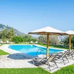 Mangana Villa