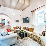 Villa Mangana